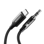 CM450-65101_UGreen-USB-Type-C-to-3.5mm-AUX-Audio-Cable-3M-Black_wr_01