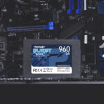 PBE960GS25SSDR_Patriot-Burst-Elite-960GB-2.5-inch-SATA-III-SSD-Black_wr_01