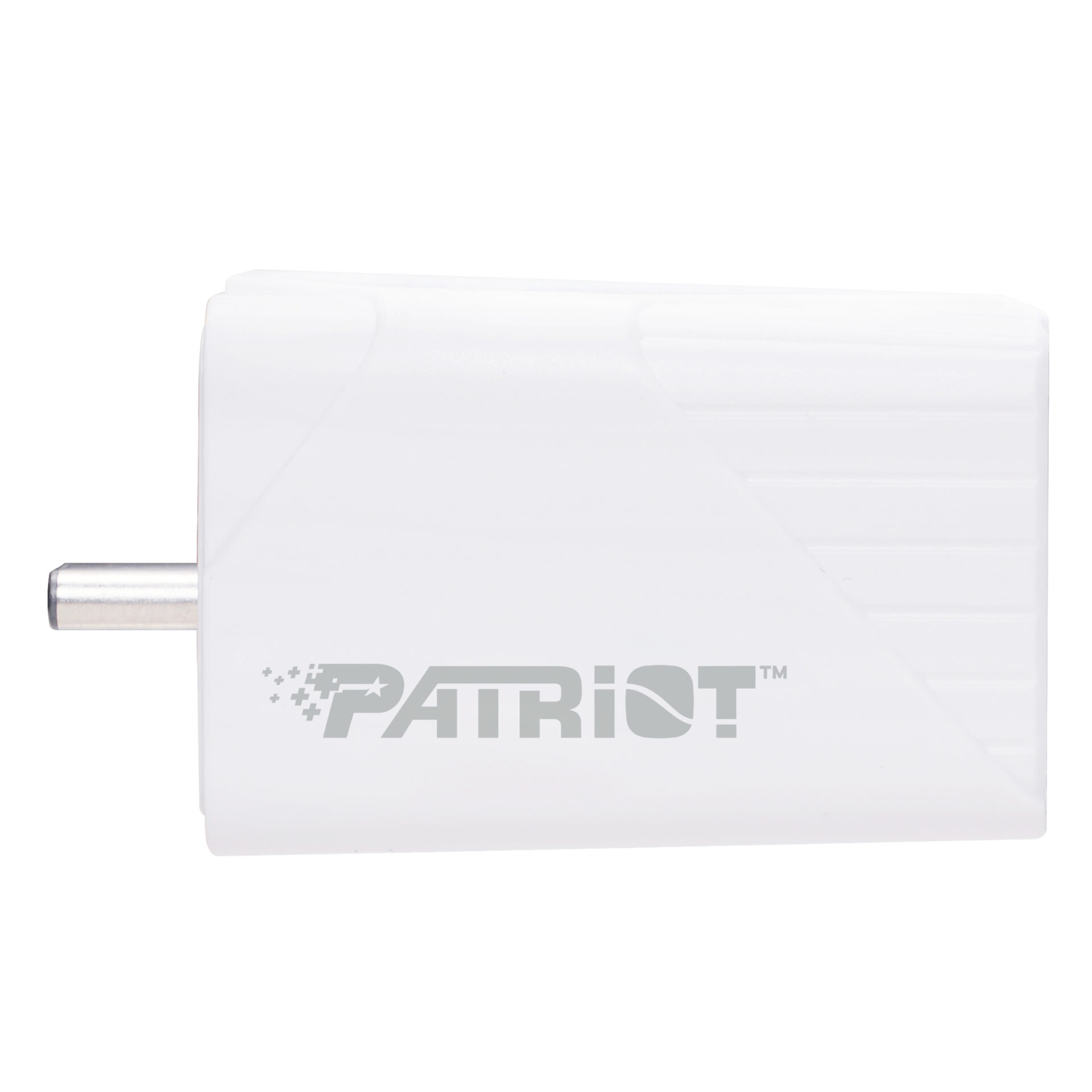 PI256GCUW30C_Patriot-iLuxe-Cube-256GB-Type-C-Smart-Backup-Solution-White_wr_02-1
